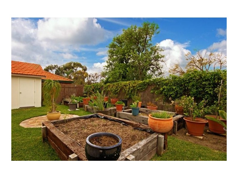 102 Whatley Crescent, Maylands WA 6051