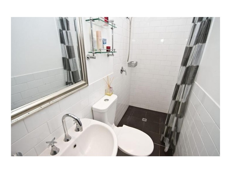 102 Whatley Crescent, Maylands WA 6051