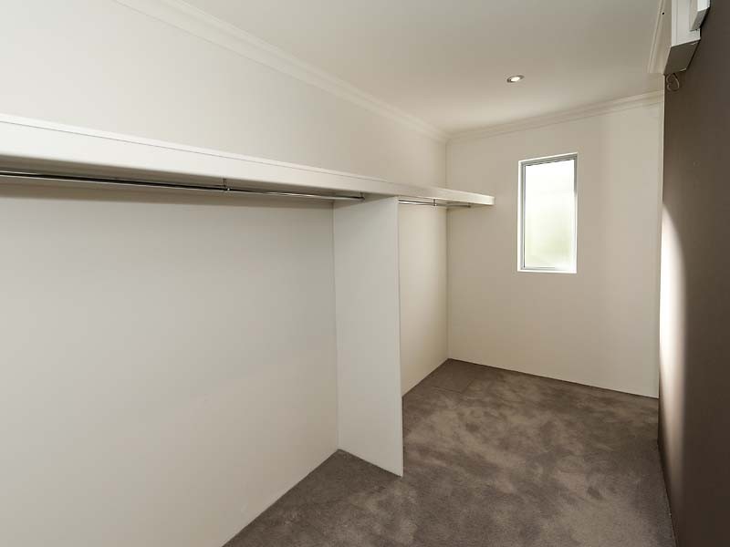 4/113 Gladstone Road, Rivervale WA 6103