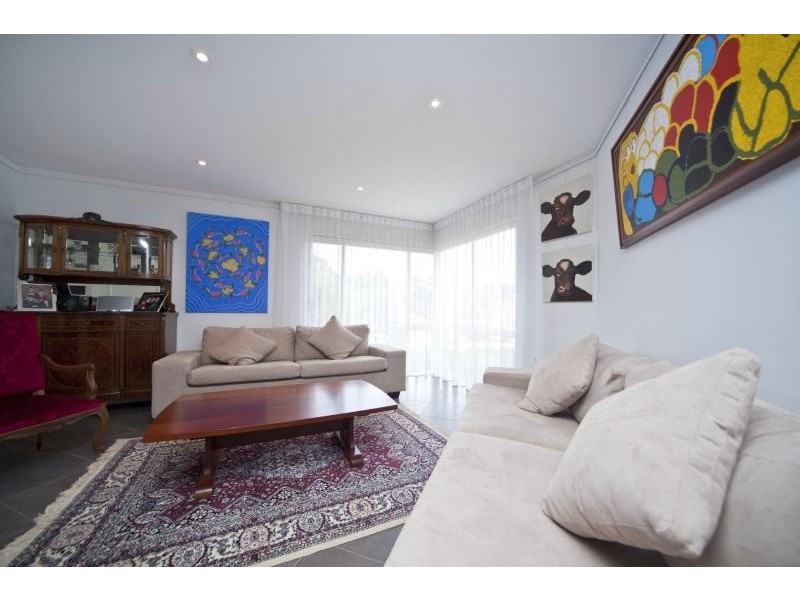 1 Malba Crescent, Dianella WA 6059