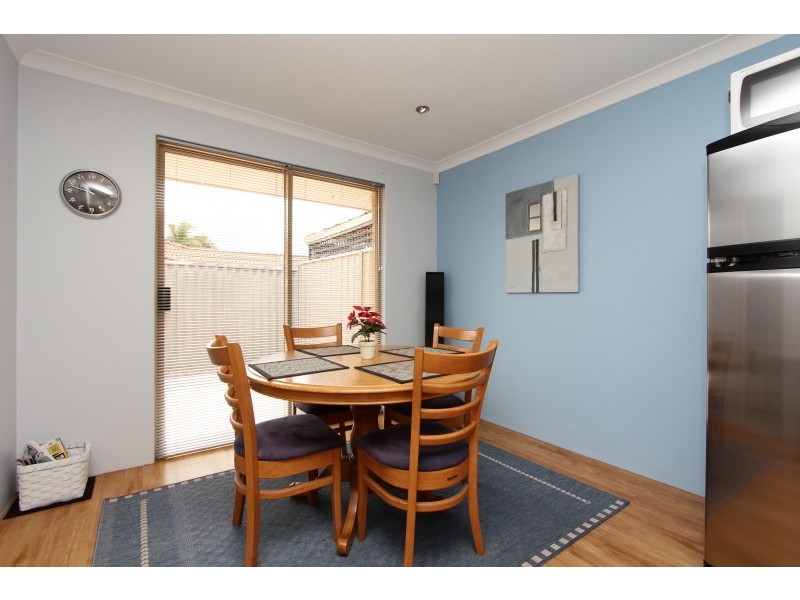 1/38 Camden Street, Dianella WA 6059