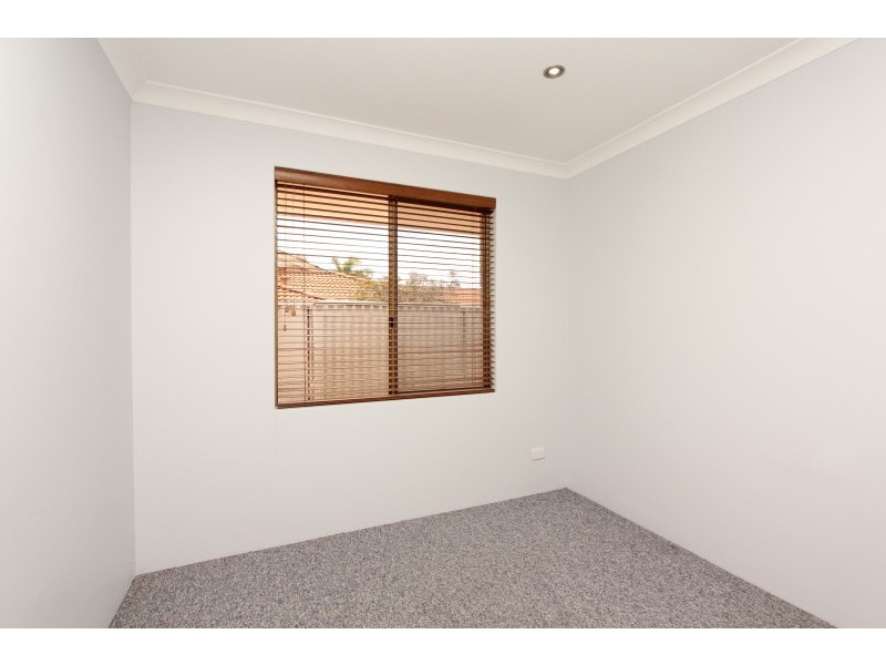 1/38 Camden Street, Dianella WA 6059