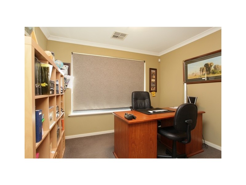 4 Greenbushes Place, Dianella WA 6059