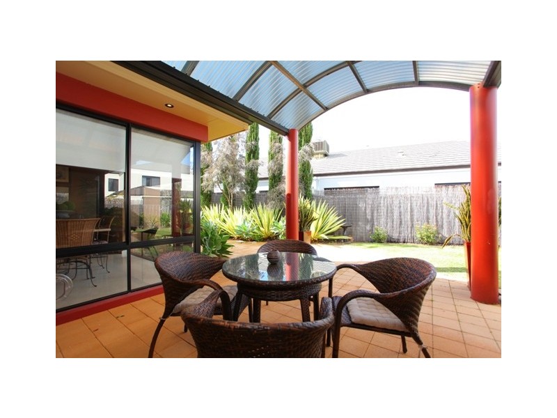 4 Greenbushes Place, Dianella WA 6059