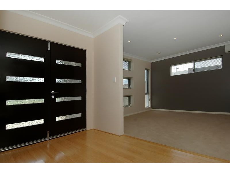 124A Hayes Avenue, Dianella WA 6059