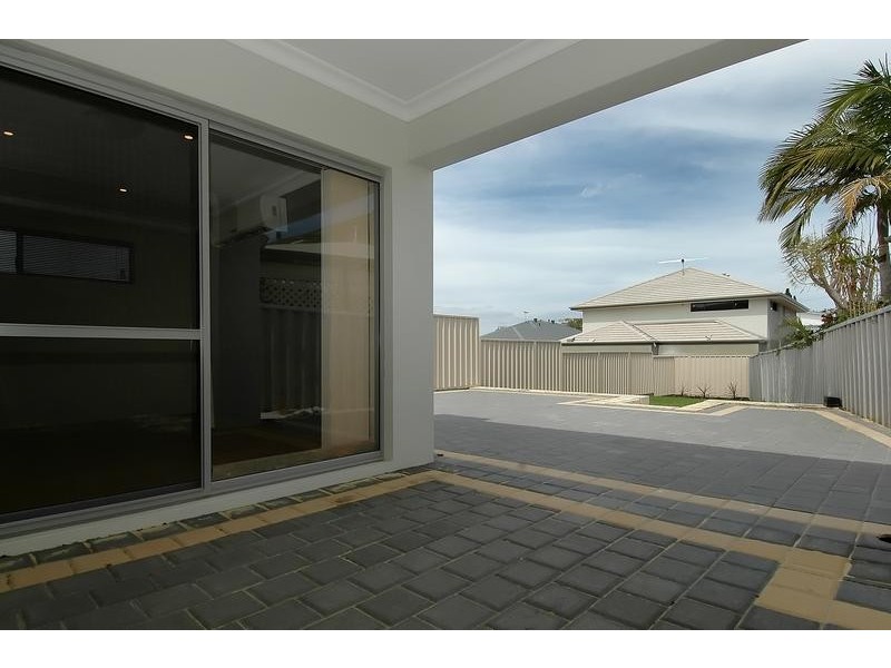 124A Hayes Avenue, Dianella WA 6059