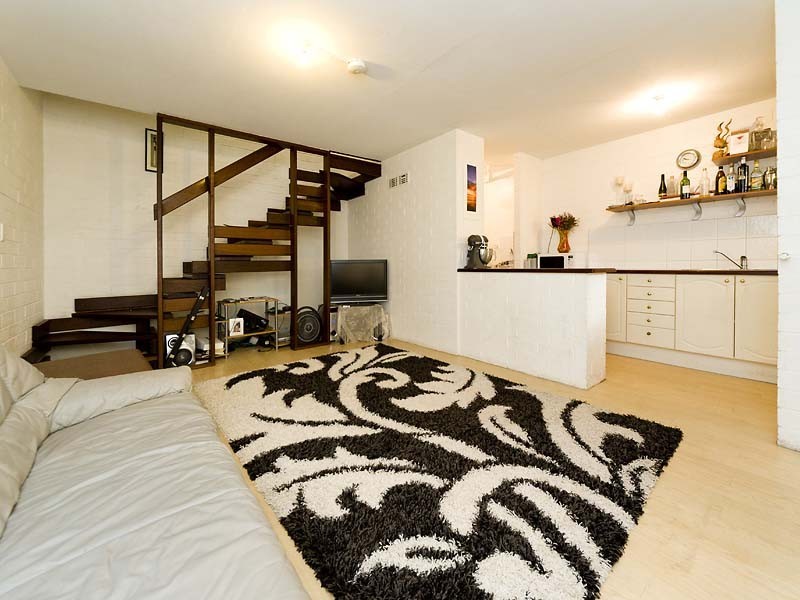 10/10 Wright Street, Perth WA 6000