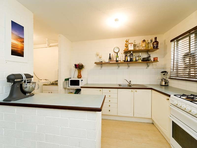 10/10 Wright Street, Perth WA 6000