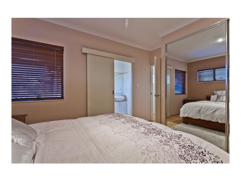 4/27 Elizabeth Street, Maylands WA 6051