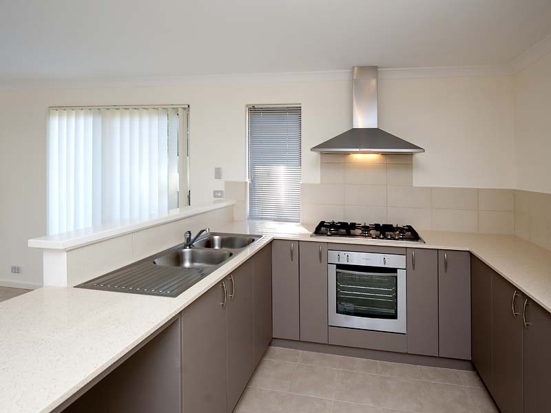 a/408 Belgravia Street, Cloverdale WA 6105