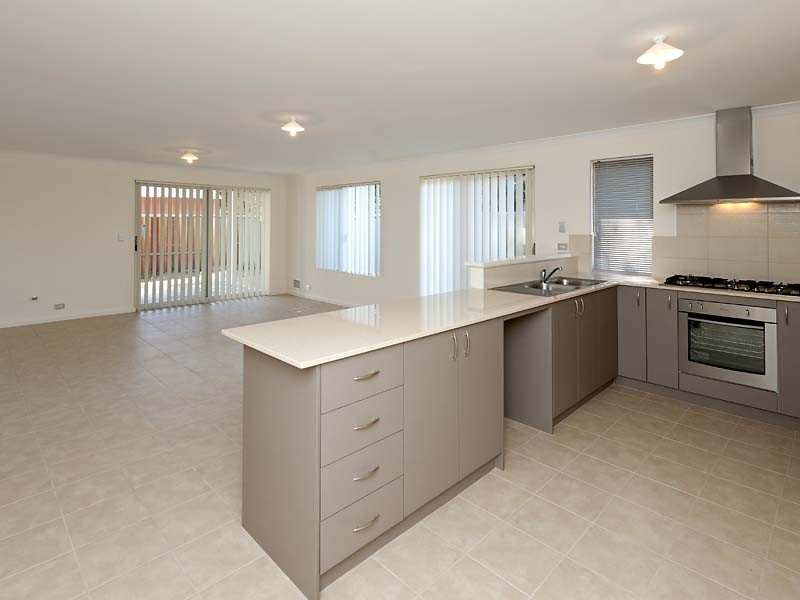 a/408 Belgravia Street, Cloverdale WA 6105