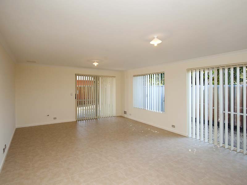 a/408 Belgravia Street, Cloverdale WA 6105