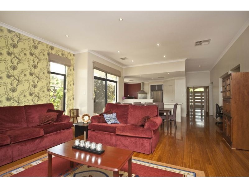 51 Milano Avenue, Stirling WA 6021