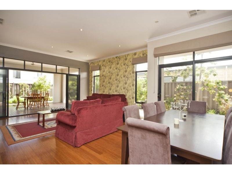 51 Milano Avenue, Stirling WA 6021