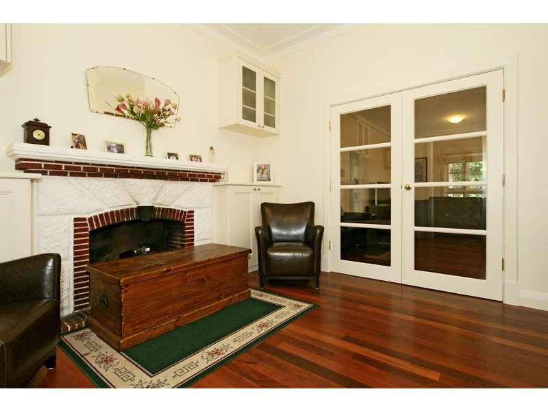 64 Wood Street, Inglewood WA 6052