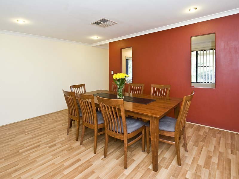 26 Estcourt Road, Redcliffe WA 6104