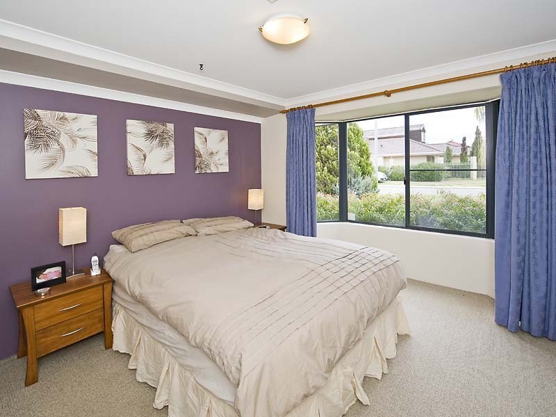 26 Estcourt Road, Redcliffe WA 6104