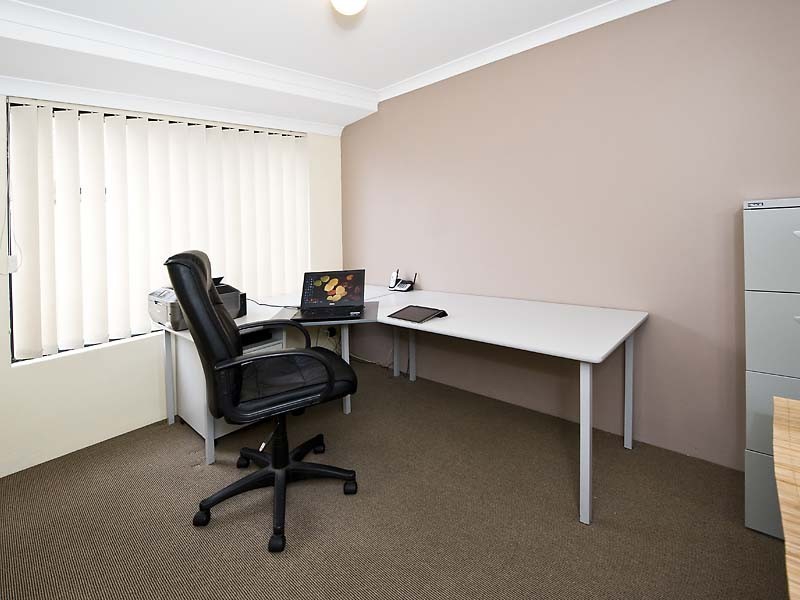 26 Estcourt Road, Redcliffe WA 6104