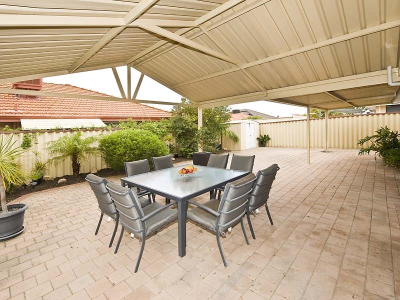 26 Estcourt Road, Redcliffe WA 6104