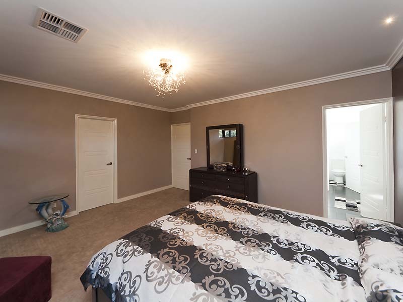 27 Browning Street, Yokine WA 6060