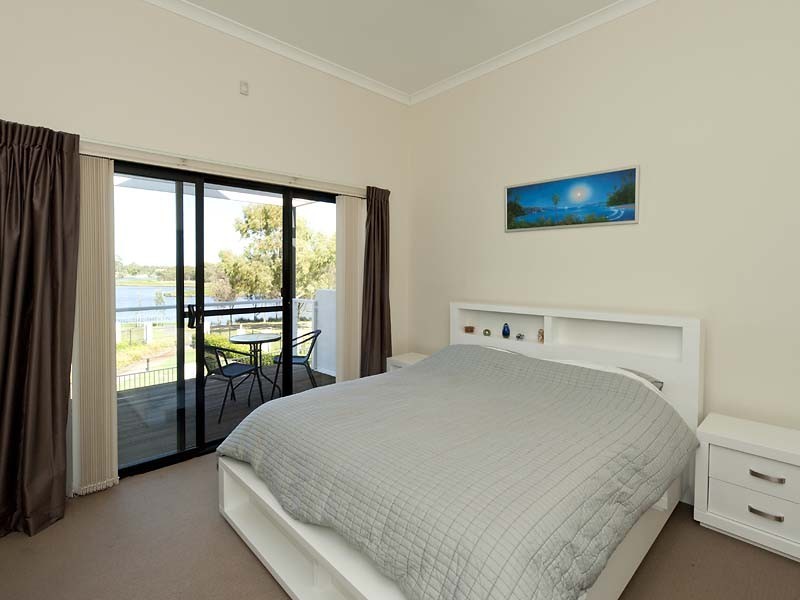 2/152 Great Eastern Highway, Ascot WA 6104