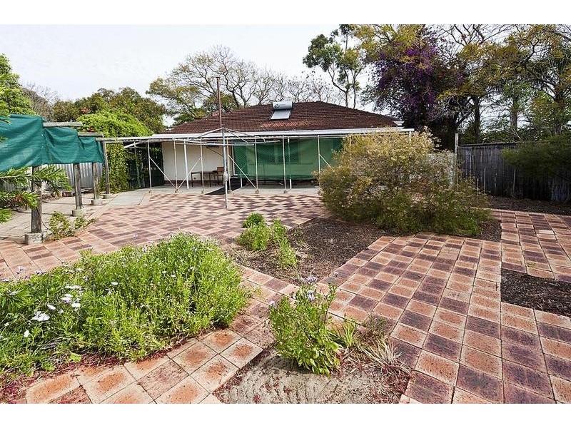 195 Hardey Road, Belmont WA 6104