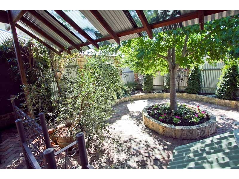 27 May Street, Bayswater WA 6053