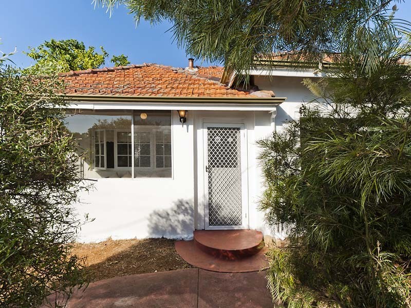 9 + 11 Arthur Street, Kewdale WA 6105