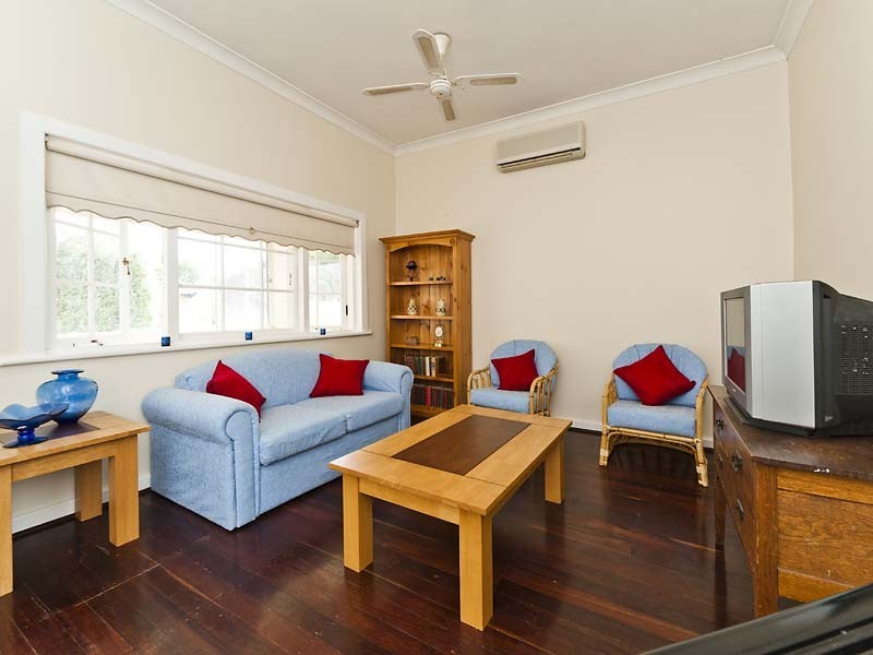 9 + 11 Arthur Street, Kewdale WA 6105