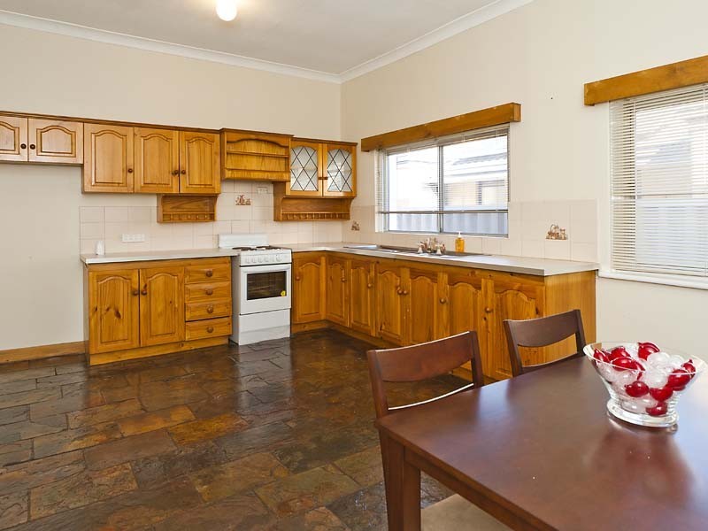 9 + 11 Arthur Street, Kewdale WA 6105