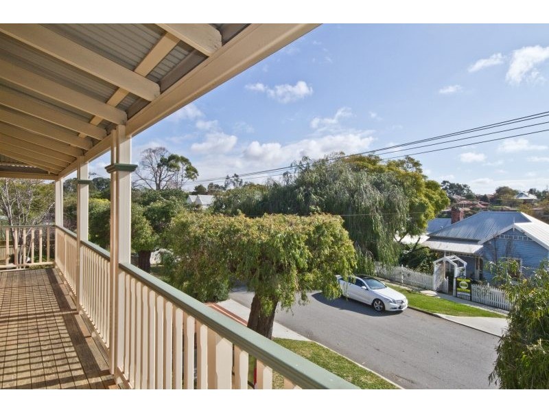 22 Wisbech Street, Bayswater WA 6053