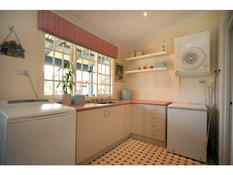 22 Traylen Road, Bayswater WA 6053