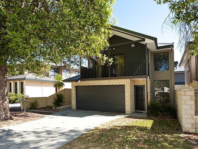 102 Keymer Street, Belmont WA 6104