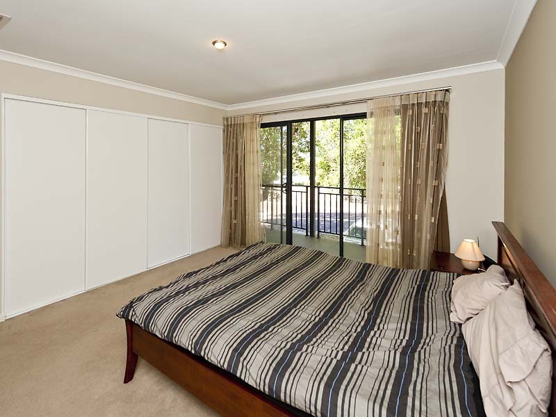 102 Keymer Street, Belmont WA 6104