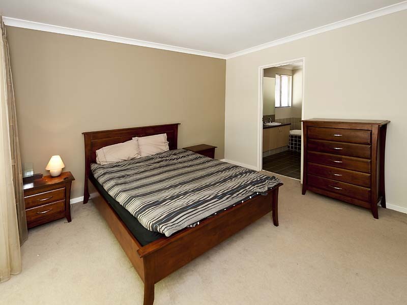 102 Keymer Street, Belmont WA 6104