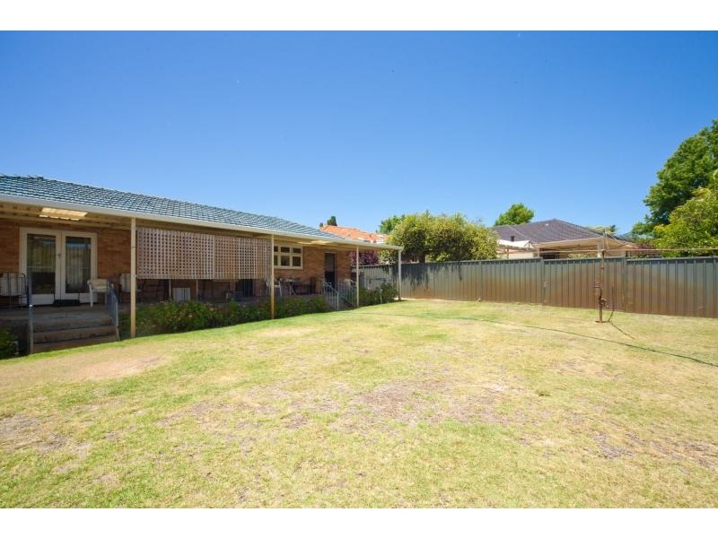 42 Meenaar Crescent, Coolbinia WA 6050