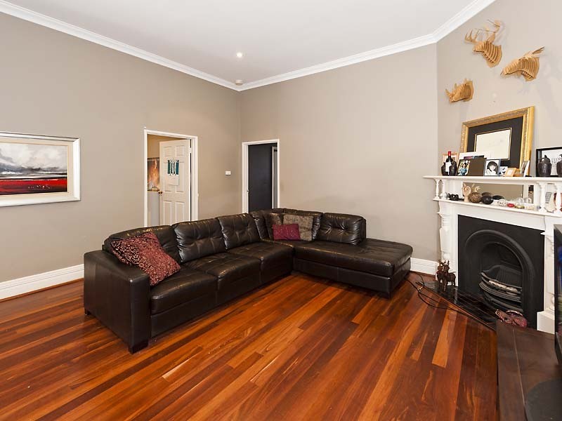 7 Moir Street, Perth WA 6000