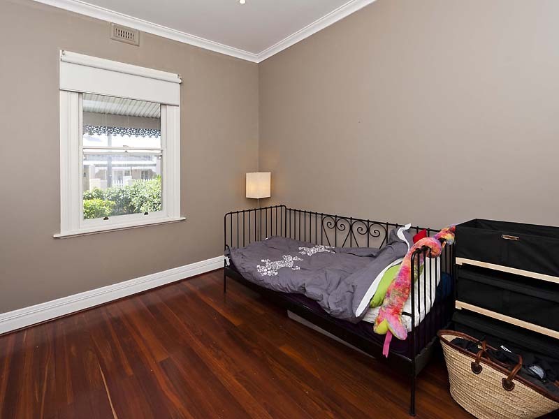 7 Moir Street, Perth WA 6000