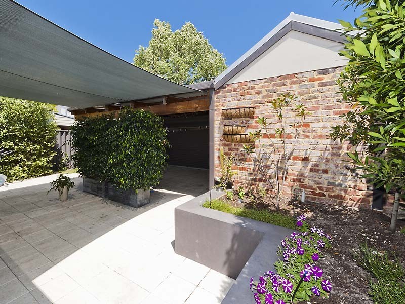 7 Moir Street, Perth WA 6000