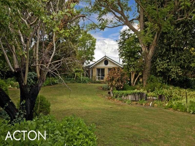 4 Hobart Street, Bayswater WA 6053