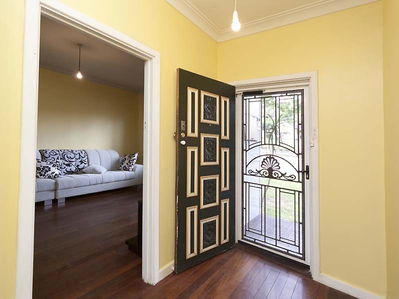 68 King William Street, Bayswater WA 6053