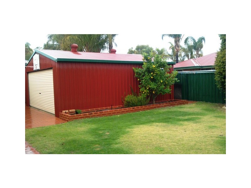 11 Gardenia, Helena Valley WA 6056