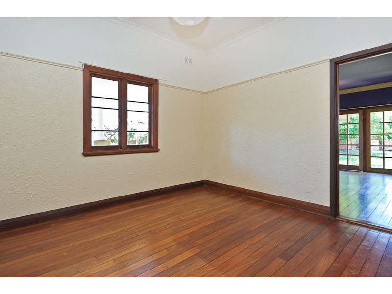 21 Rosebery Street, Bayswater WA 6053