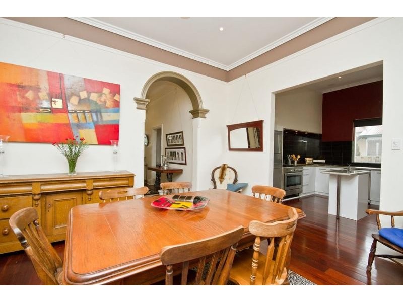 102 Whatley Crescent, Maylands WA 6051