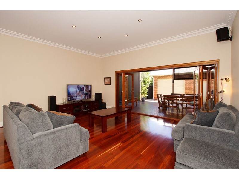 39 Nelson Street, Inglewood WA 6052