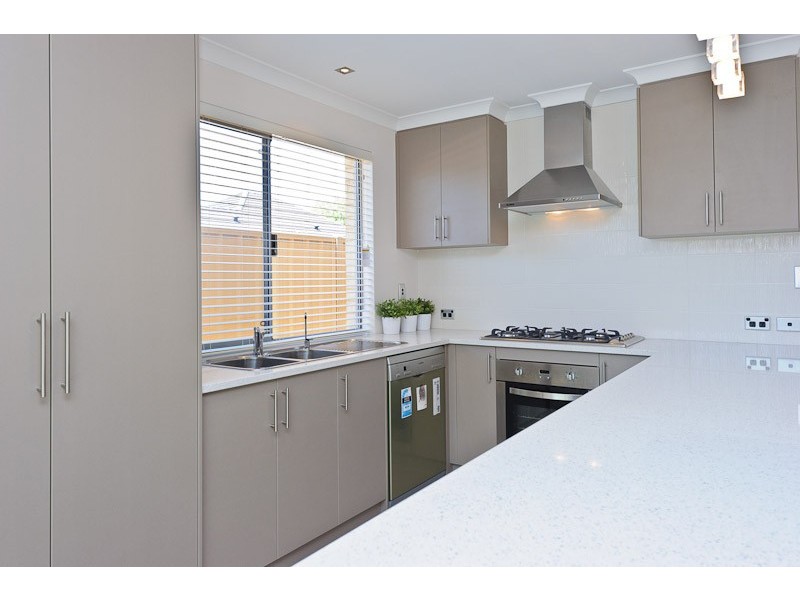 92 Wellington Road, Dianella WA 6059