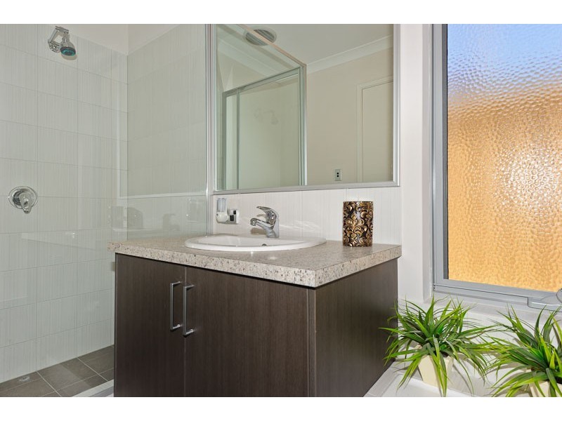 92 Wellington Road, Dianella WA 6059