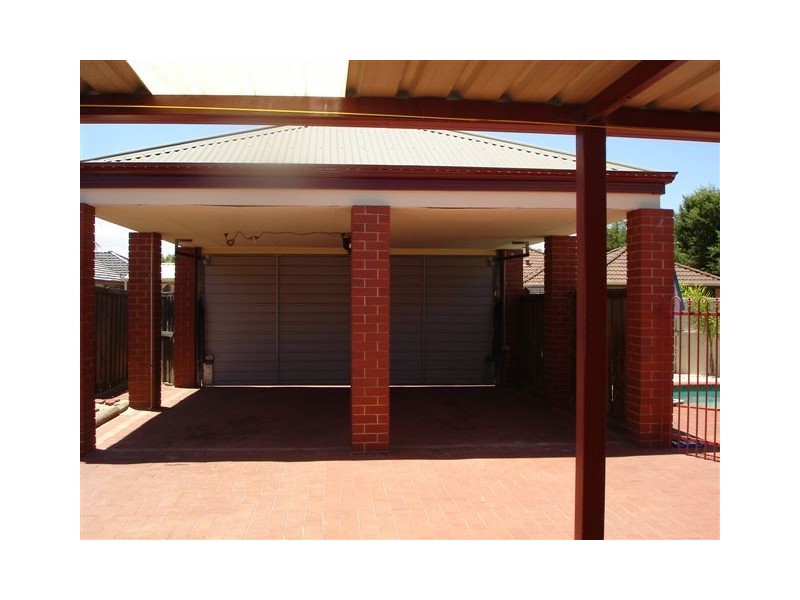 47 Millstream Grove, Ellenbrook WA 6069