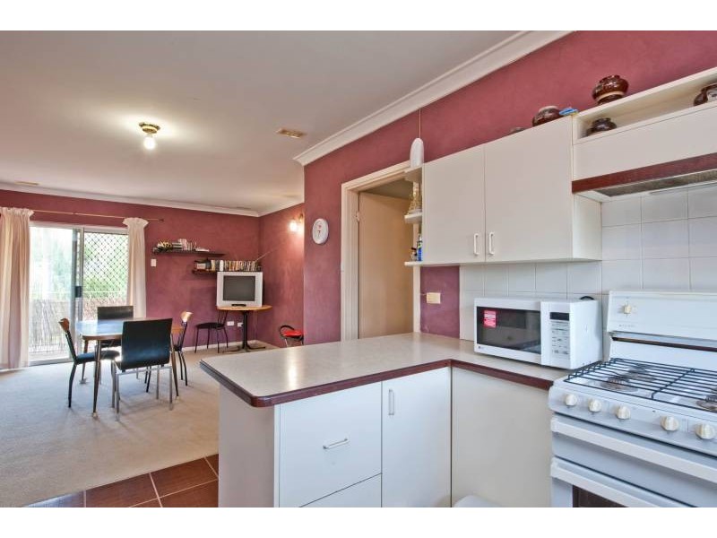 8/9 Mitchell Street, Bentley WA 6102