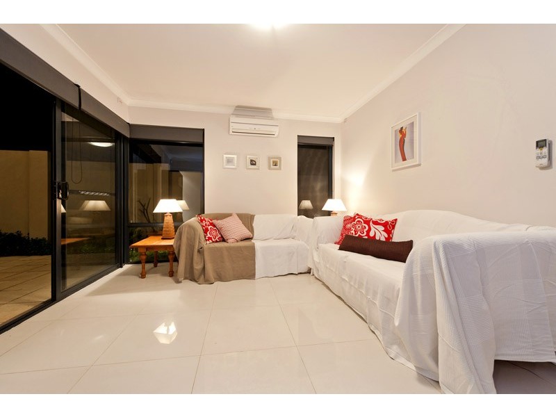 60 Maurice Street, Embleton WA 6062